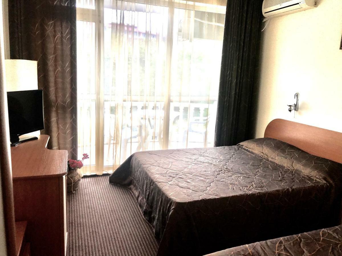 Hotel Yanis Lozenets Dış mekan fotoğraf