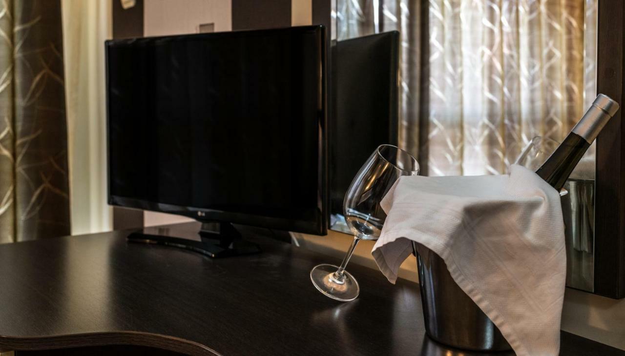 Hotel Yanis Lozenets Dış mekan fotoğraf